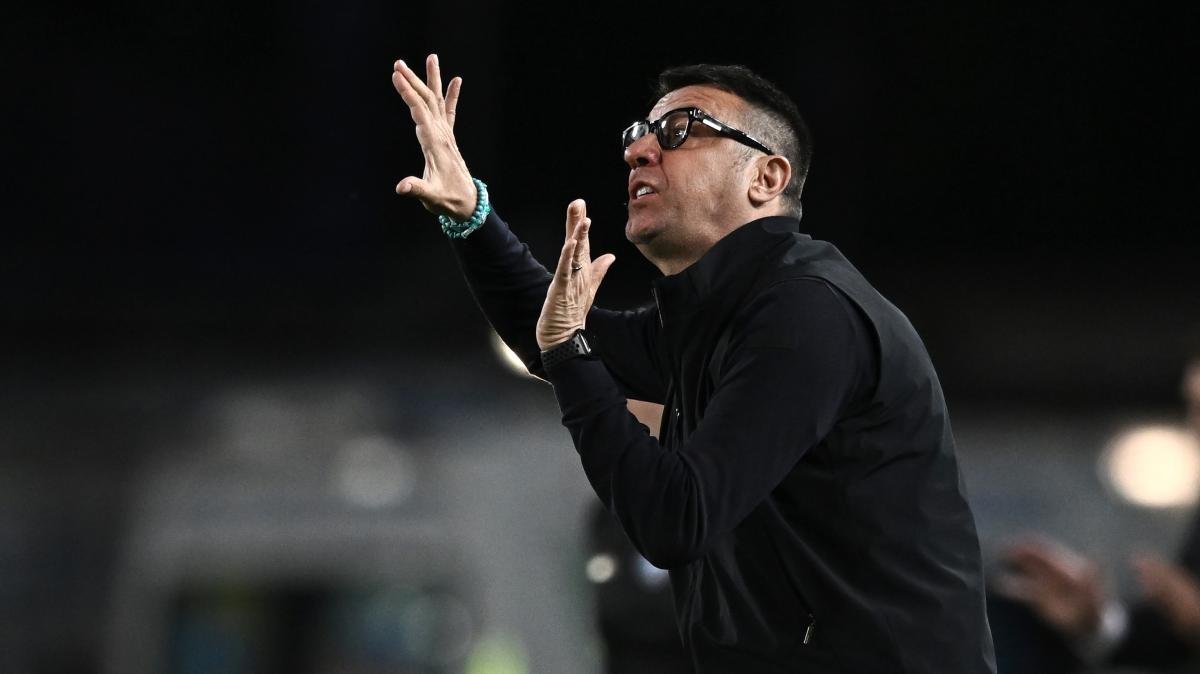 Calcio0822's tweet image. "Enhorabuena a los chicos. ¿Zapata y Simeone ? Tenemos delanteros fuertes que han demostrado que pueden jugar juntos. Demostraron gran carácter, sacrificio y compromiso en ambas fases." #Daversa | #Torino #TorinoLazio #SerieA