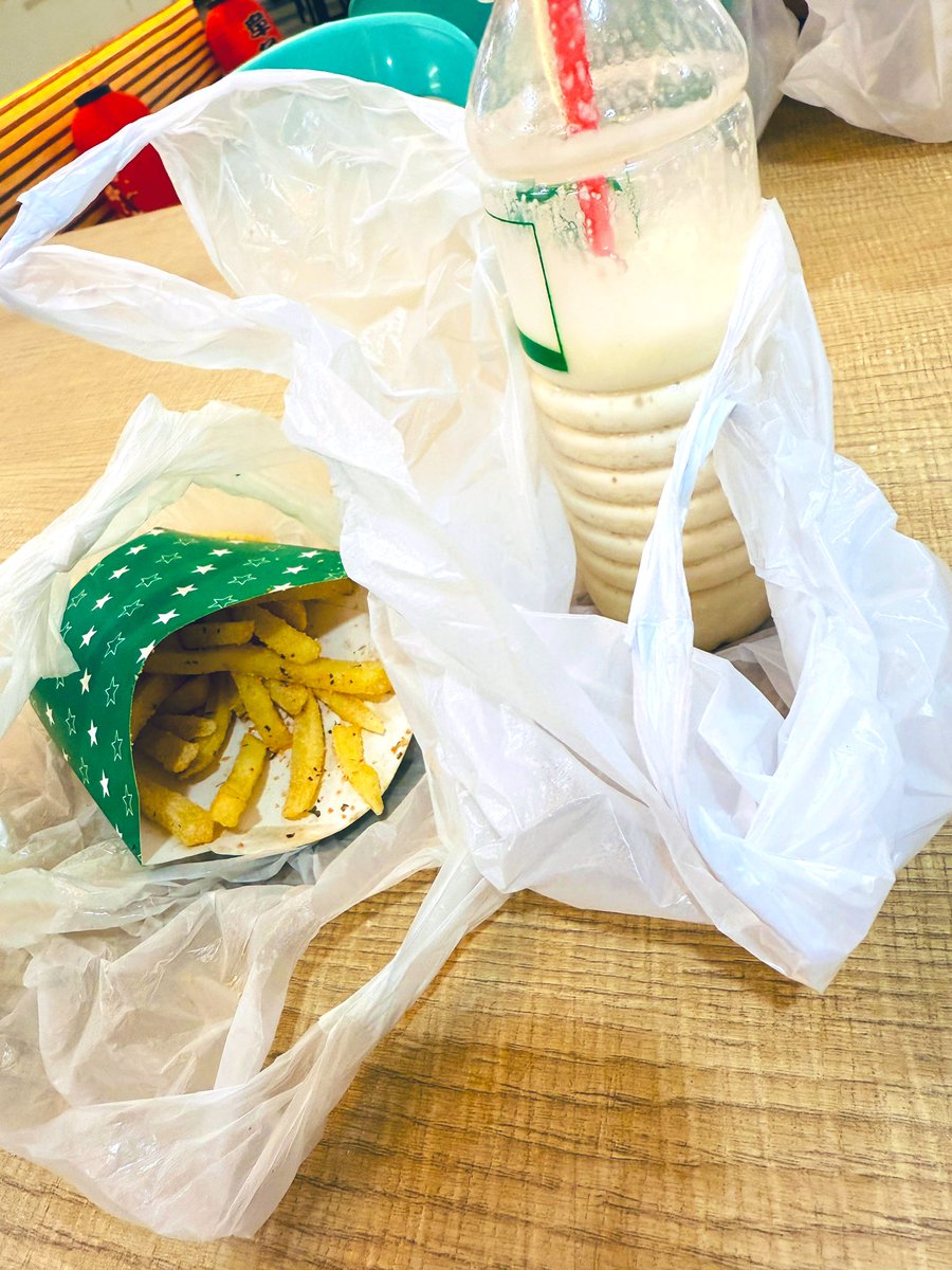 ∧,,,∧
(  ̳• · • ̳)
/    づ🍟 ‘ my food ‘ as of 7pm. 

#foodpoll #foodtwt #edtwt #archivetwt #lfcommissioner