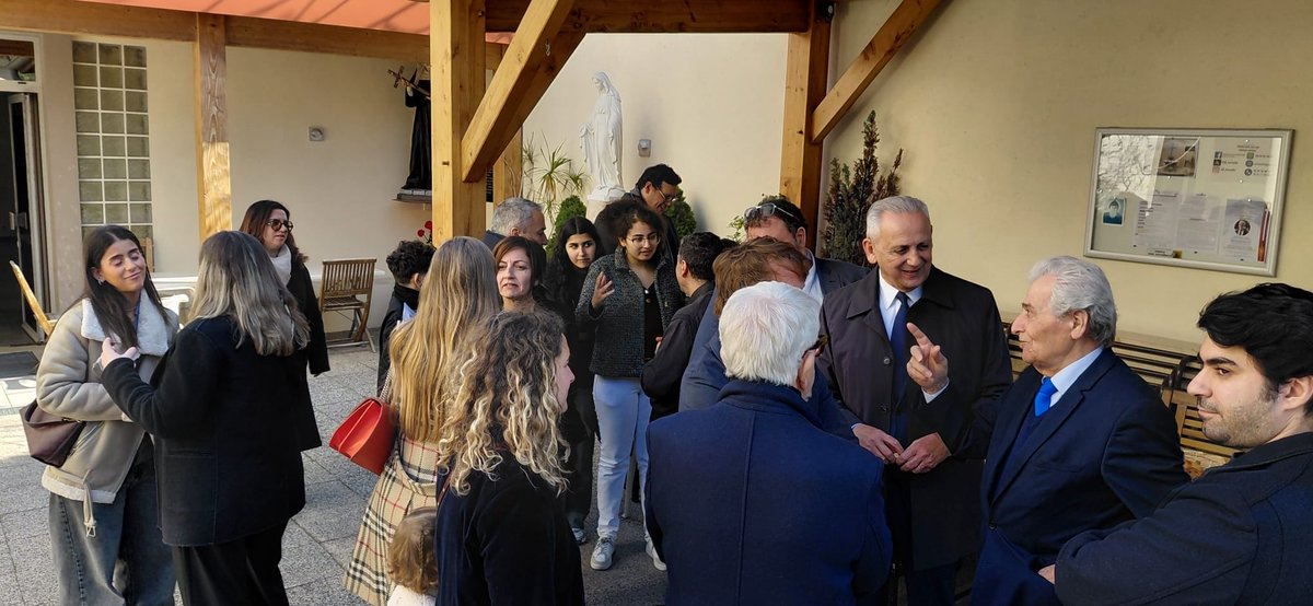 PILACatherine's tweet photo. Invitée hier par la communauté Libanaise, j’ai pu réaffirmer les liens forts entre #Marseille et le Liban et rappeler la tradition 🇫🇷 de protection des chrétiens en Orient. J’ai aussi évoqué à cette occasion notre projet pour un cadre de vie apaisé aux alentours du Parc Borély 🌳 https://t.co/wb7j0IVkJ1