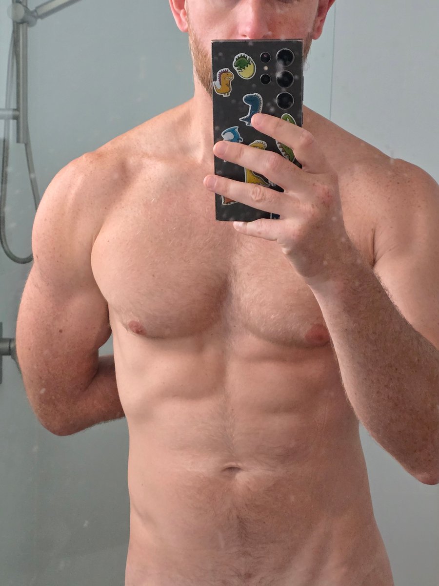 King Sized Daddy tweet media