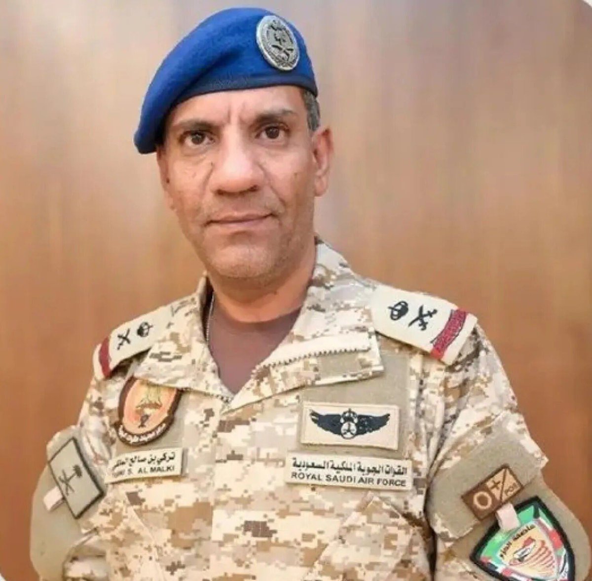 News_Brk24's tweet photo. عاجل | 

متحدث وزارة الدفاع: 

اعتراض وتدمير 5 مسيرات معادية بالقرب من قاعدة الأمير سلطان الجوية https://t.co/QrDlGgkU7u
