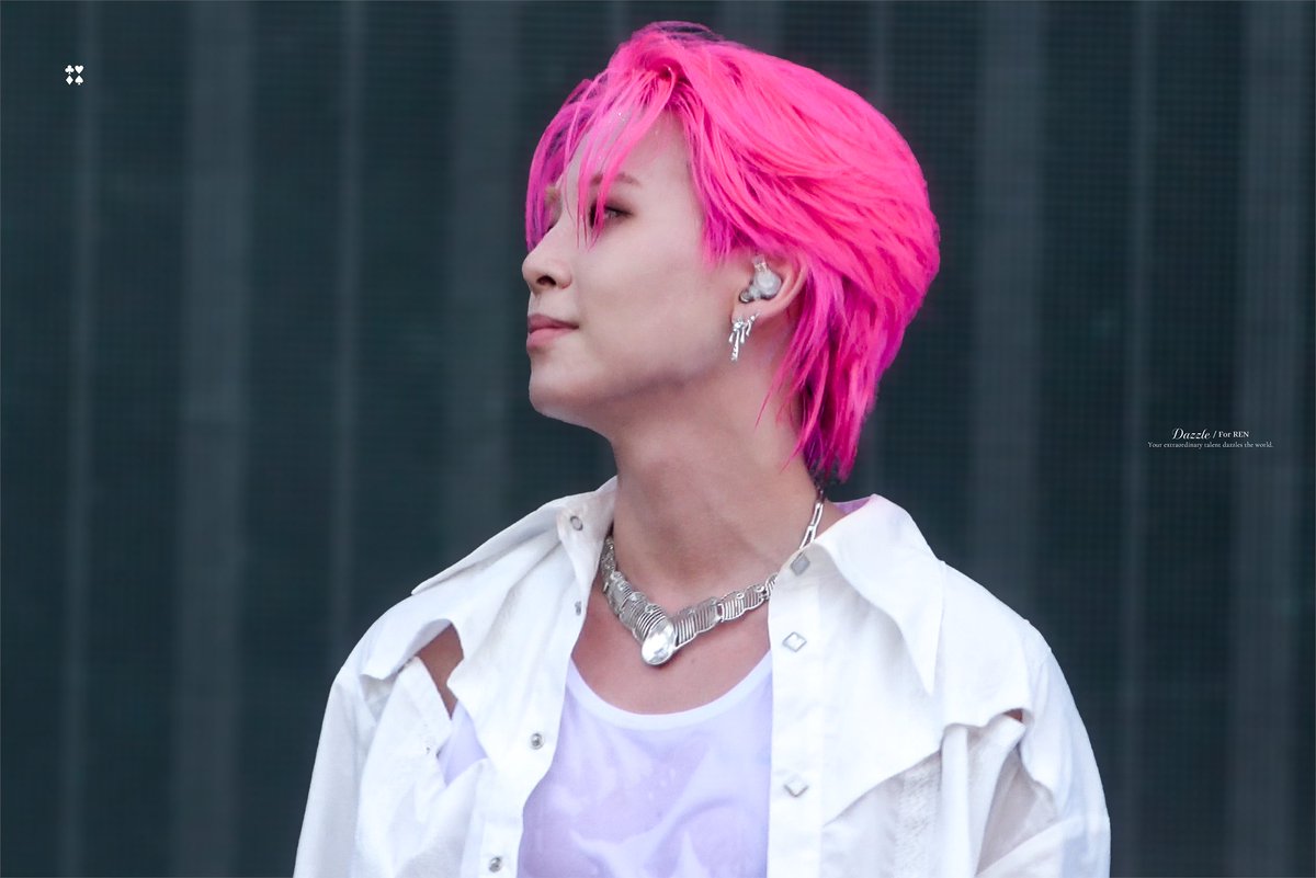 𝐷𝑎𝑧𝑧𝑙𝑒 tweet media