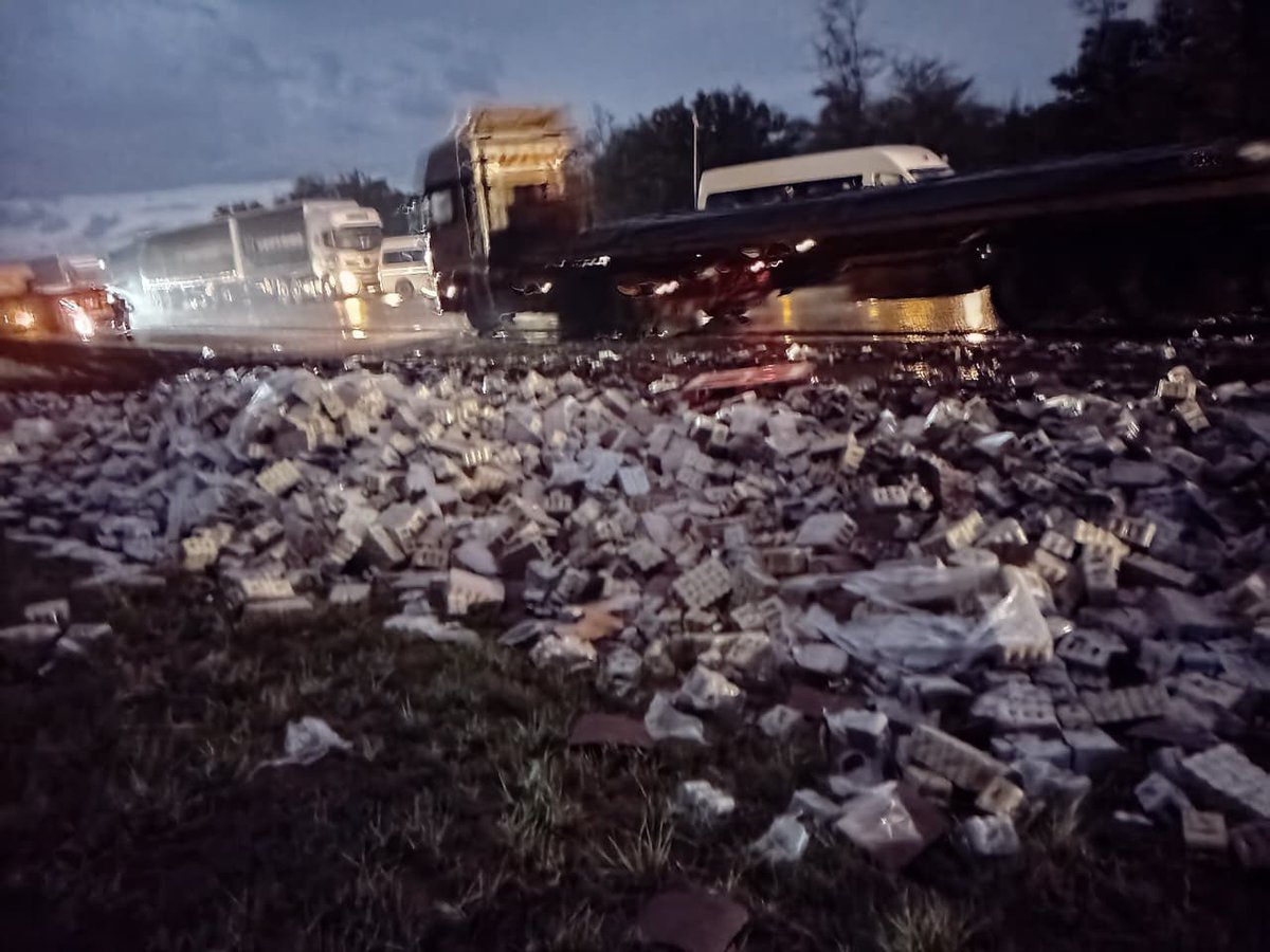 _ArriveAlive's tweet image. The Challenges and Need for Truck Insurance and Goods-In-Transit Insurance in South Africa       

ow.ly/R5Ol50DoHIH 

#ArriveAlive #TruckInsurance #GoodsInTransit