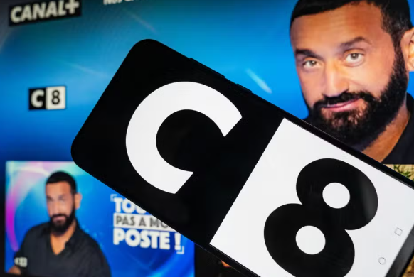 📺Pour Vincent Bolloré, C8 aura été un gouffre financier jusqu’au bout

Évincée de la TNT fin février, la chaîne a enregistré une perte record en 2024. En cumulé, elle aura coûté plus de 800 millions d’euros à son actionnaire breton. #Rediff

▶️l.linforme.com/2p8wtsbb?utm_s…