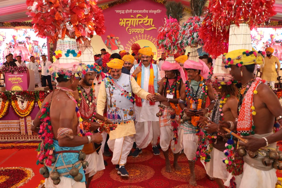 Chief Minister, MP tweet media