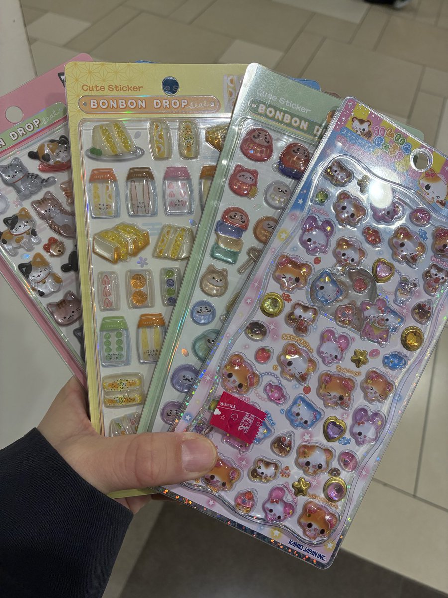 こんな夕方にまさか出会えるなんて‼️‼️和柄たまごサンドとダルマ