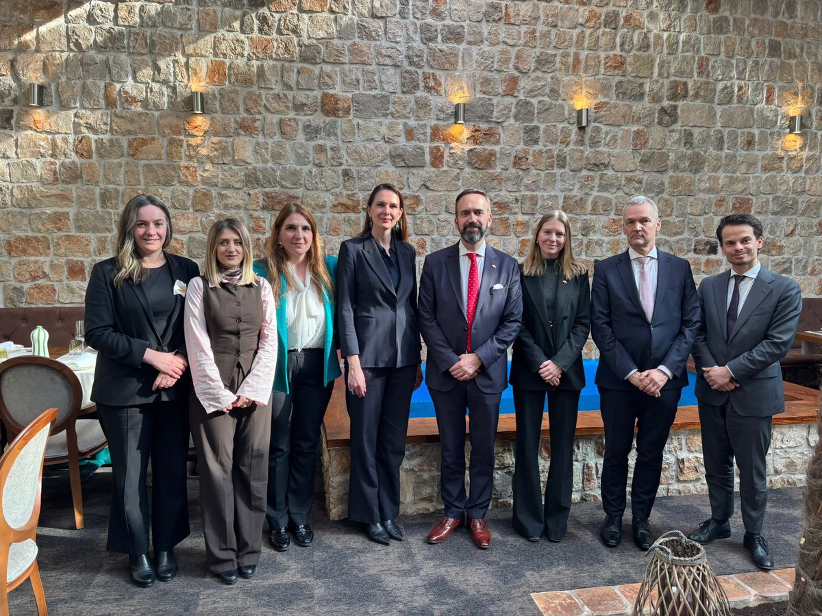 Dutch Embassy in Serbia and in Montenegro tweet media