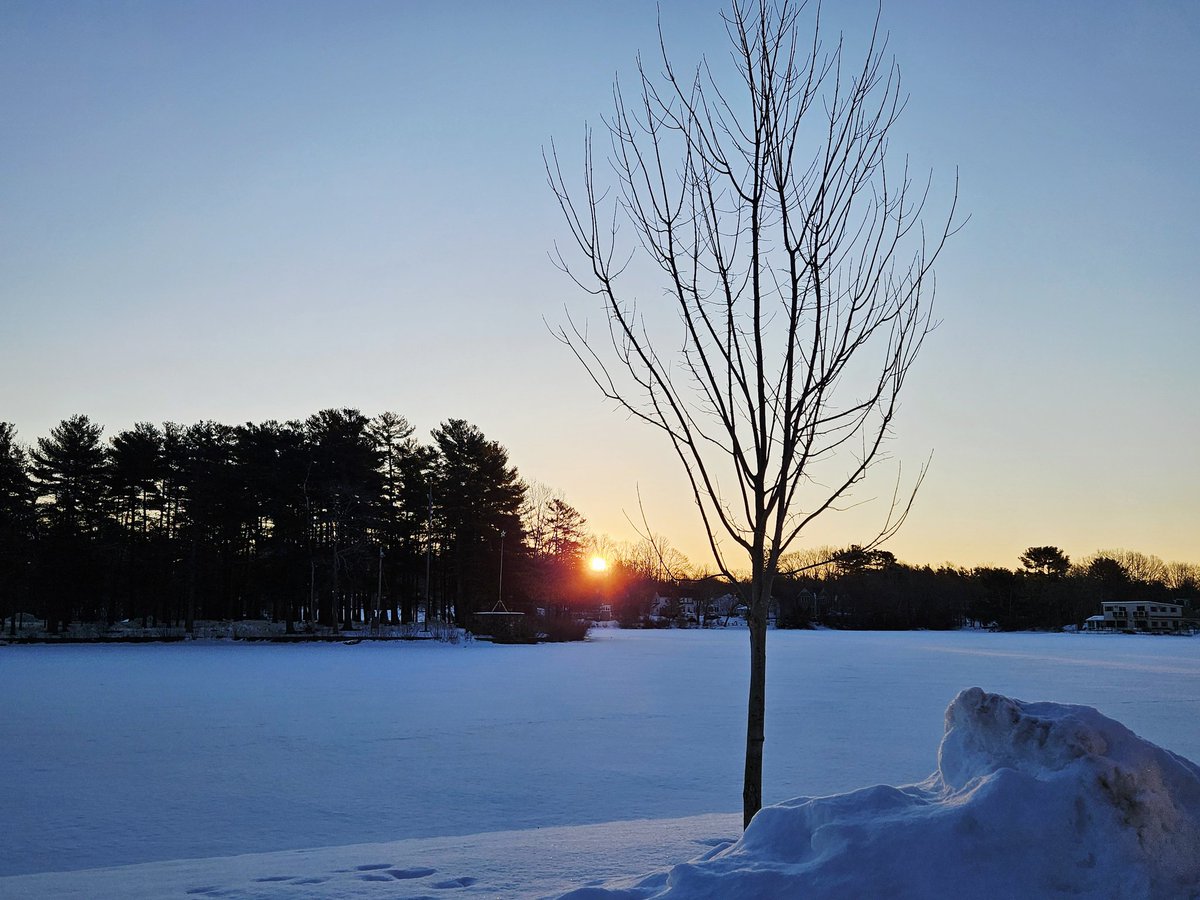GerryHaas's tweet image. Good morning! Congratulations Chief Shiri! Chilly 9° sunrise Island Grove Abington. @ShiriSpear @CatherineNews