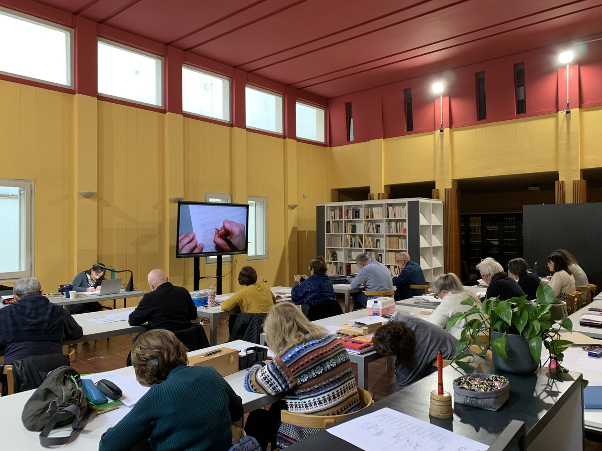 aclurgell tweet media