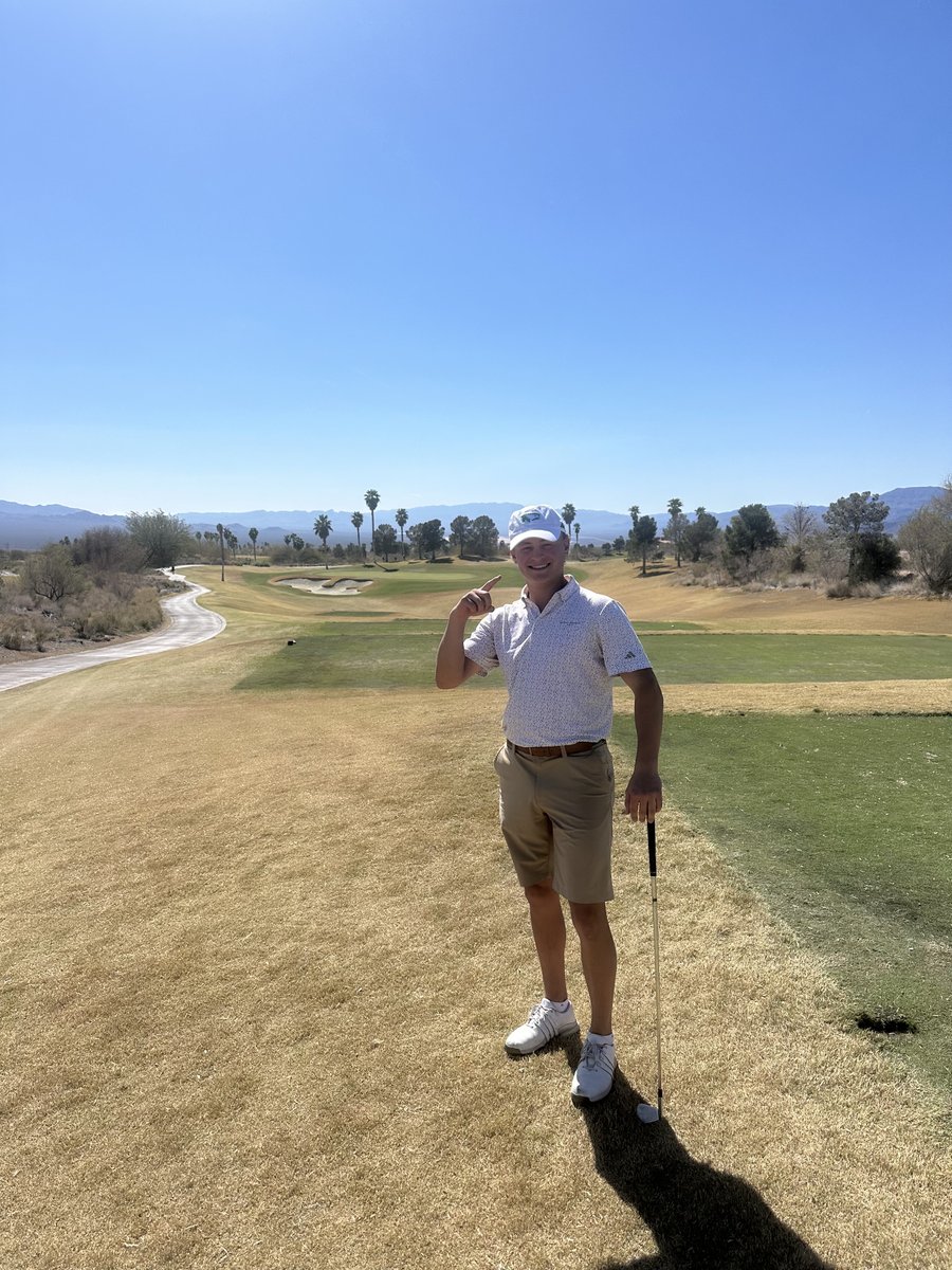 UND Men's Golf tweet media