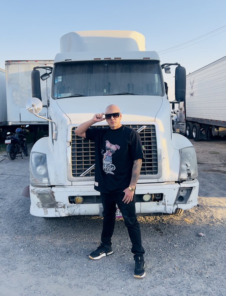 ForteRealta's tweet photo. La mayoría quiere el éxito…
pero no el proceso.

Por eso muchos hablan
y pocos llegan.

#ForteRealta #HipHopLatino https://t.co/H2na4ekdh4