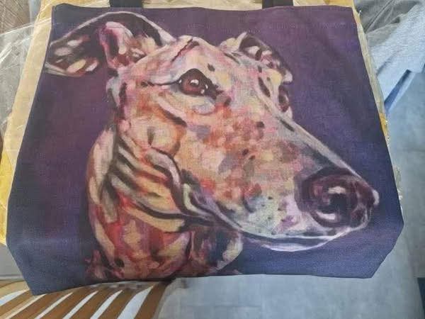 Wilf125's tweet image. We still have some tote bags for sale! These come in two designs as below. 

They are £7 each plus £3 UK postage. 
Contact MelissaNewman123@gmail.com 
#teamzay 
#bags