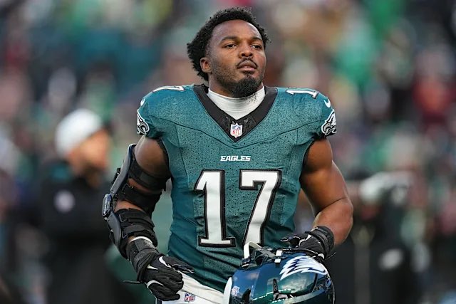 Brandoniswrite's tweet photo. #Cowboys insider Bobby Belt on 105.3 The Fan talking about Dallas addressing the linebacker position in free agency:

��…That’s the position right now that I think they’re actively working on like this moment. I think they definitely are scanning a couple different free agent options, I think they’re on the phone working potential trade options with linebackers. I think that it’s open for possibility they could go the trade route or free agent route but I definitely think that they are going to find a linebacker of starting quality to be within this defense…they wanna come away with this with one of the better linebackers available if they can…I think what ever linebacker they acquire, everybody will know the name…”

#DallasCowboys