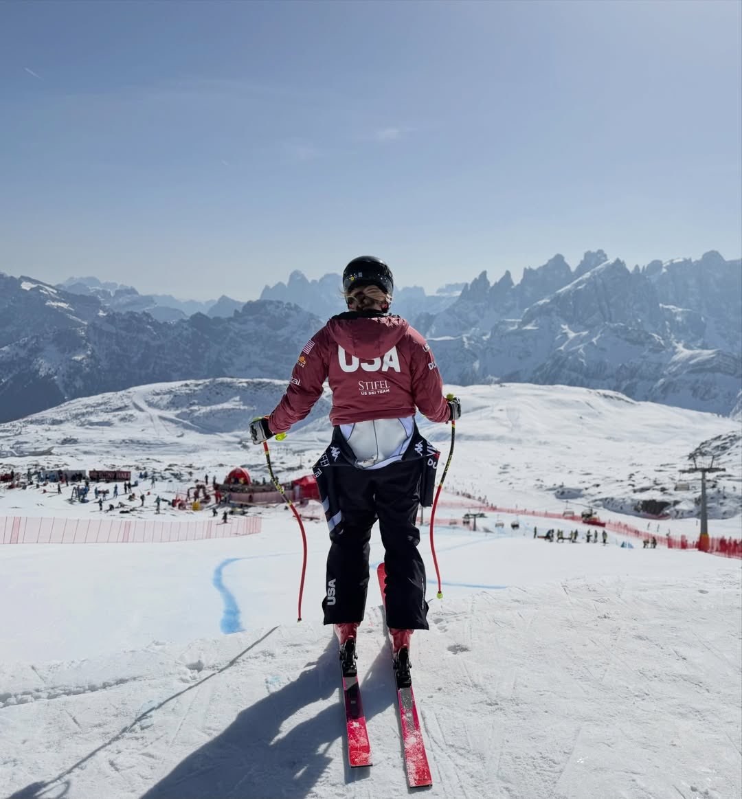 Mikaela Shiffrin ⛷️ tweet media