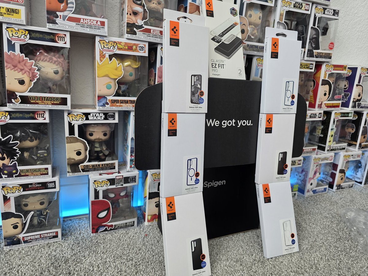 BobbyGsCorner's tweet photo. #teamspigen always bringing that ๐ฅ, thank you so much @spigen for the care package ๐ฆ.
Soon as I can get a galaxy phone, content will be loading... @SamsungUS https://t.co/FXxucj3T8o