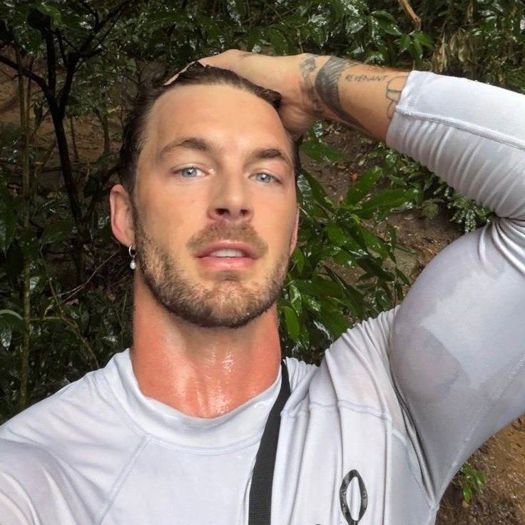 Christian Hogue tweet media