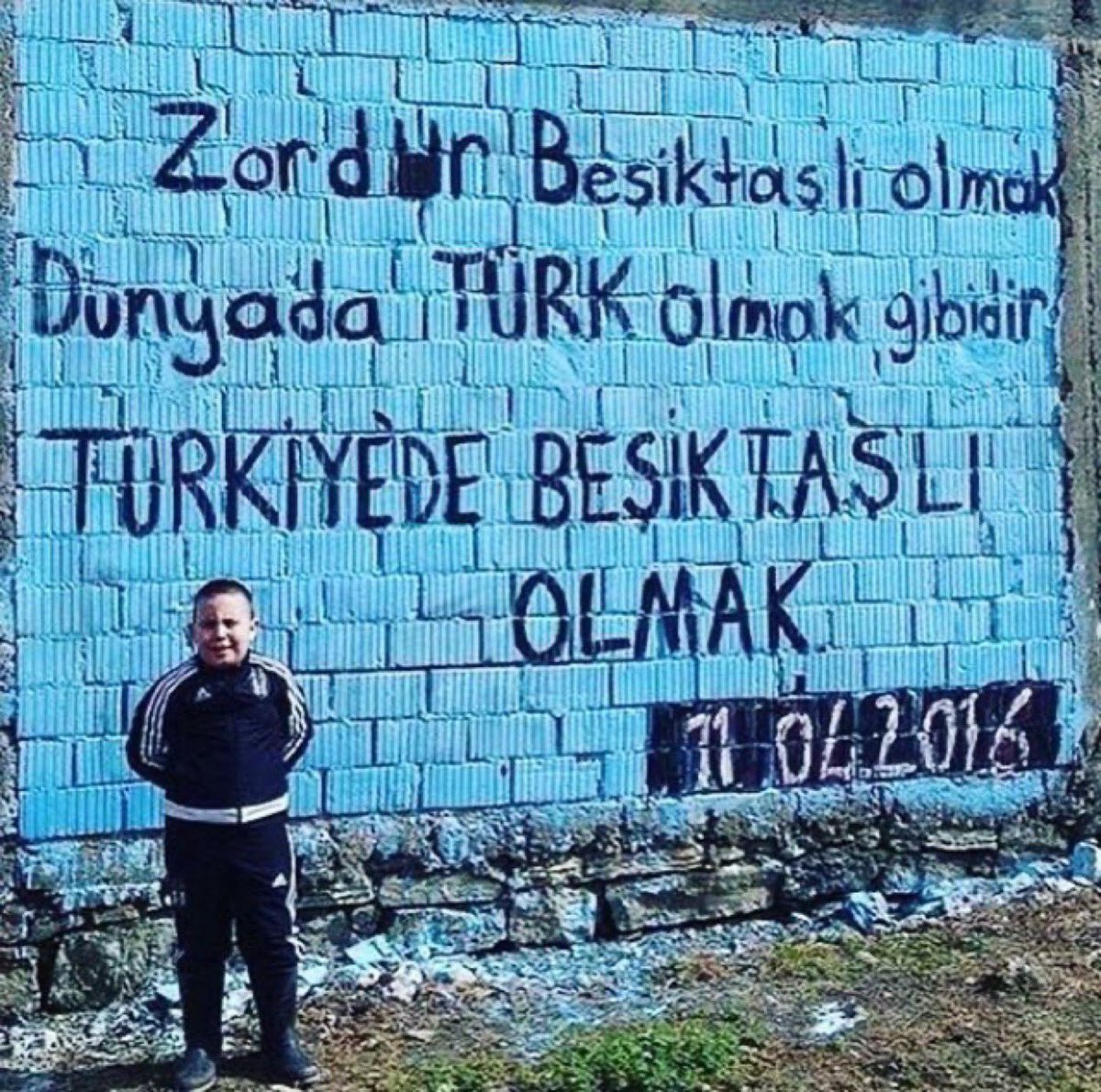 Zordur Beşiktaş'lı olmak. 
Dünyada Türk olmak gibidir Türkiye'de Beşiktaş'lı olmak.

#KayıtlarNeredeTFF