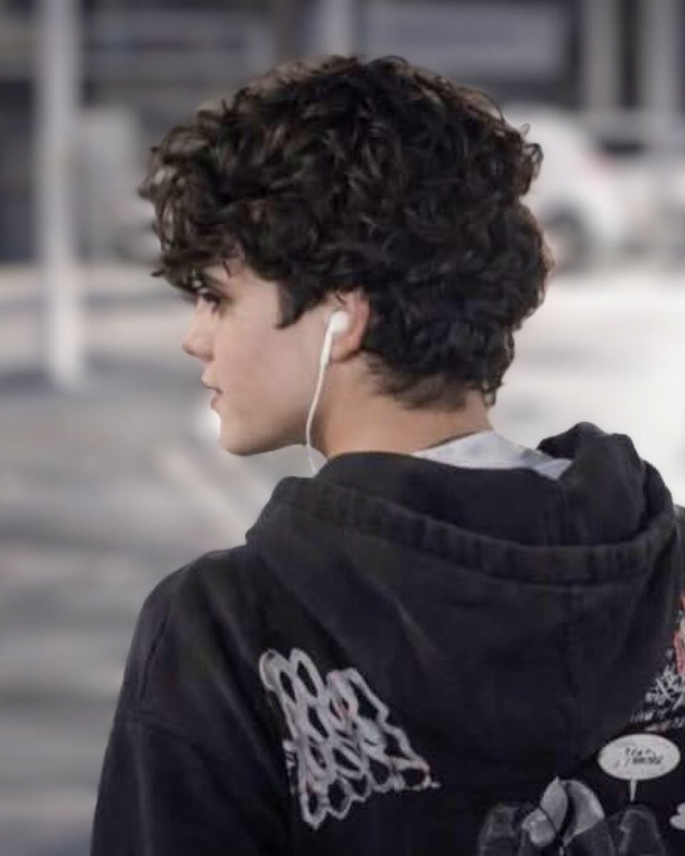 Hep Ahmet’i düşünüyorum.