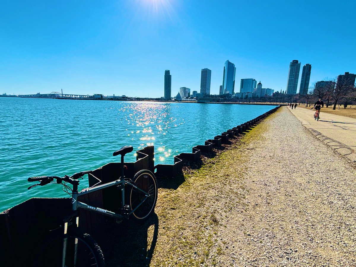 Paul Henning tweet media