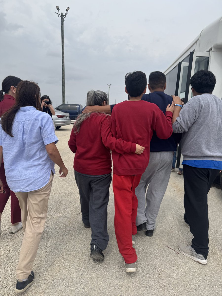 Joaquin Castro tweet media