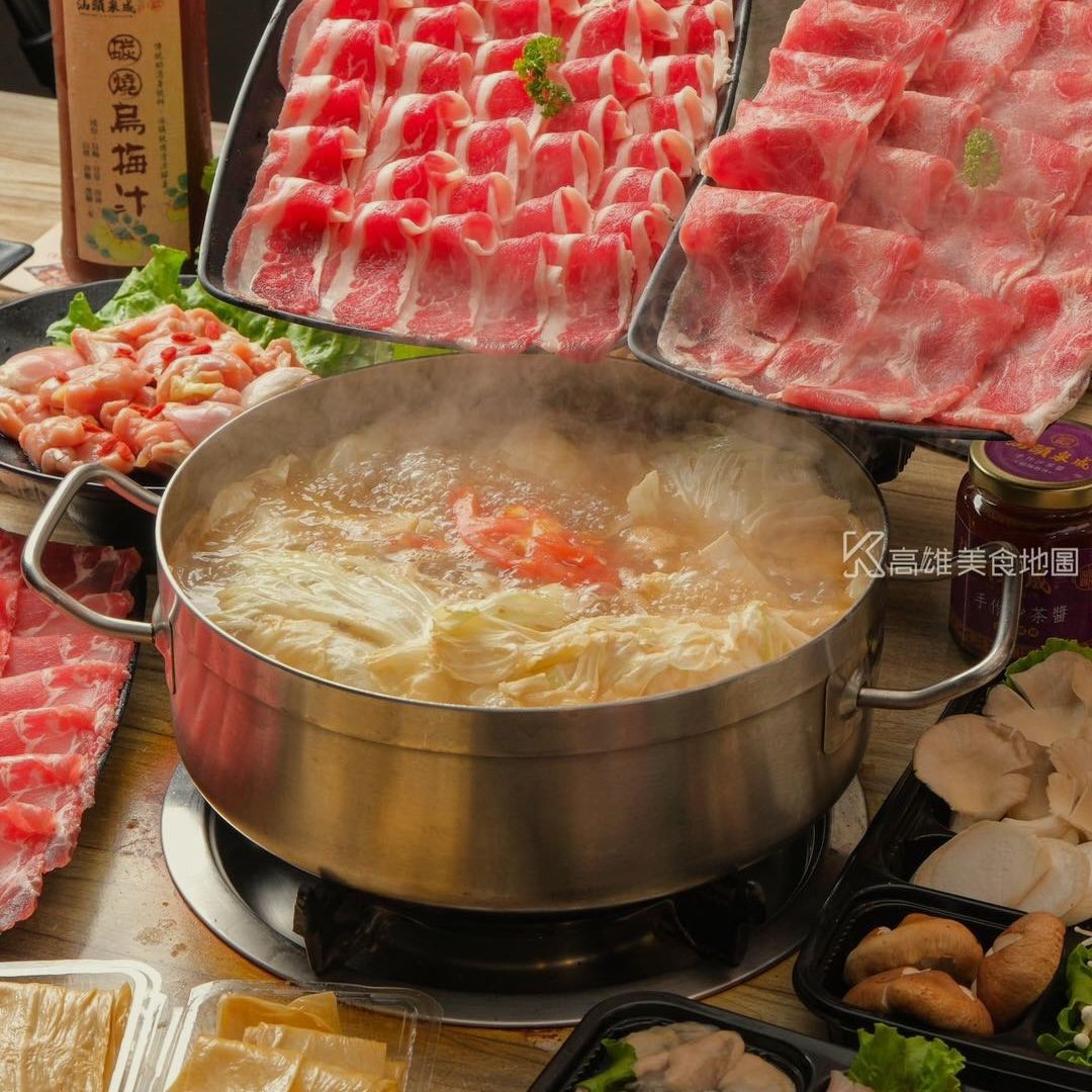 LESLIE DEEMER tweet media