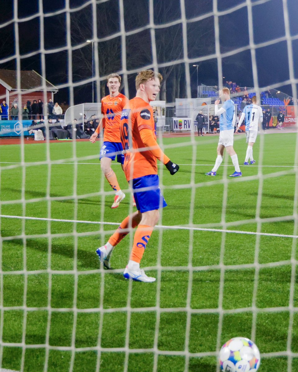 AalesundsFK's tweet photo. Scoring i sin første offisielle kamp for Ivan Djantou! ✅💫

Debut fra start i offisiell kamp for de lokale gutta Ulrik Syversen &amp; Marcus Reed! ✅🧡

LSK i serieåpningen neste! ➡️➡️➡️ https://t.co/4yeUXnwAjg