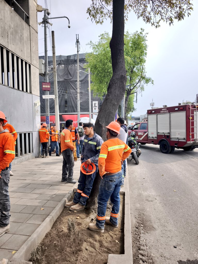 Red Capital tweet media