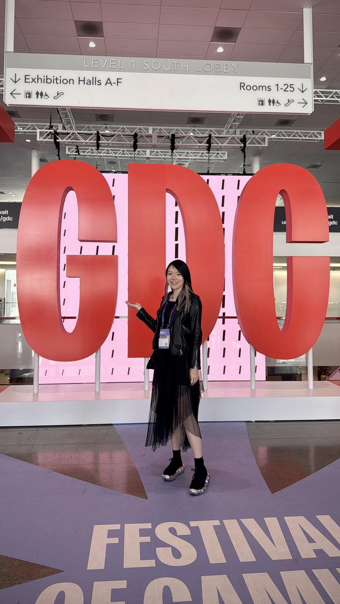 Selene Jin ☾ tweet media