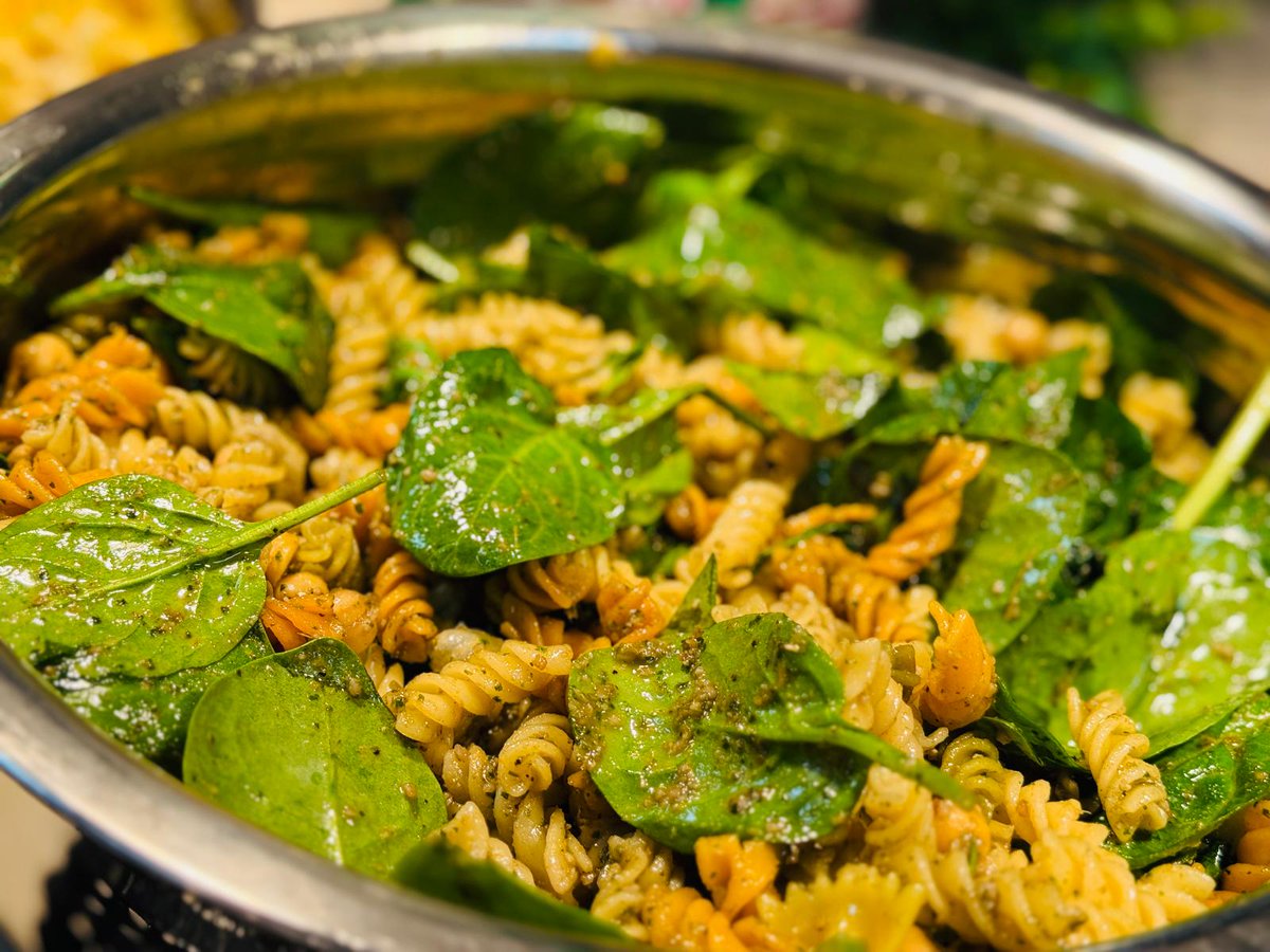 Holroyd Howe @Kingsmac tweet media