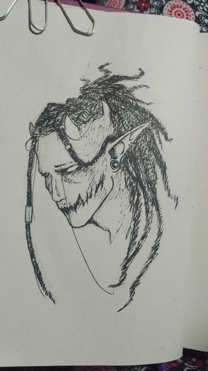 𖦹 Fяeаʞ🫀comms closed tweet media