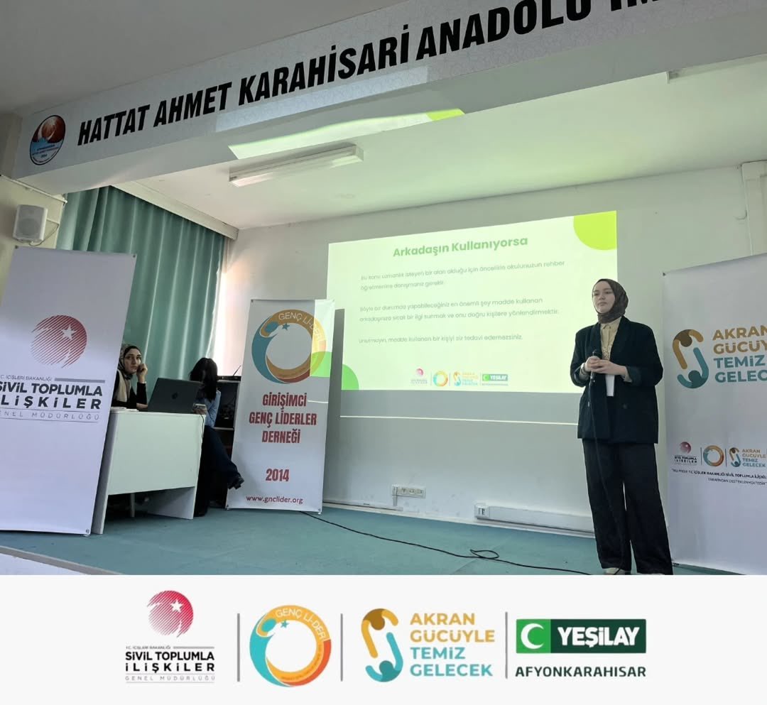 akrangucuafyon's tweet photo. @icisleriSTi tarafından desteklenen, @girisimcilider yürütücülüğünde hayata geçirilen @akrangucuafyon kapsamında planlanan okul faaliyetlerimizin üçüncü ziyareti Hattat Ahmet Karahisari Anadolu İmam Hatip Lisesi'ne gerçekleştirildi.

DETAYLAR 👇👇👇

https://t.co/nulWI9RSSO https://t.co/HANWTCKbOg