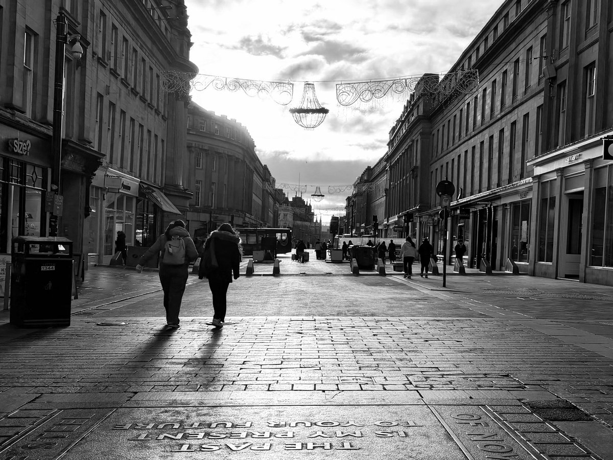 Mark Davis tweet media