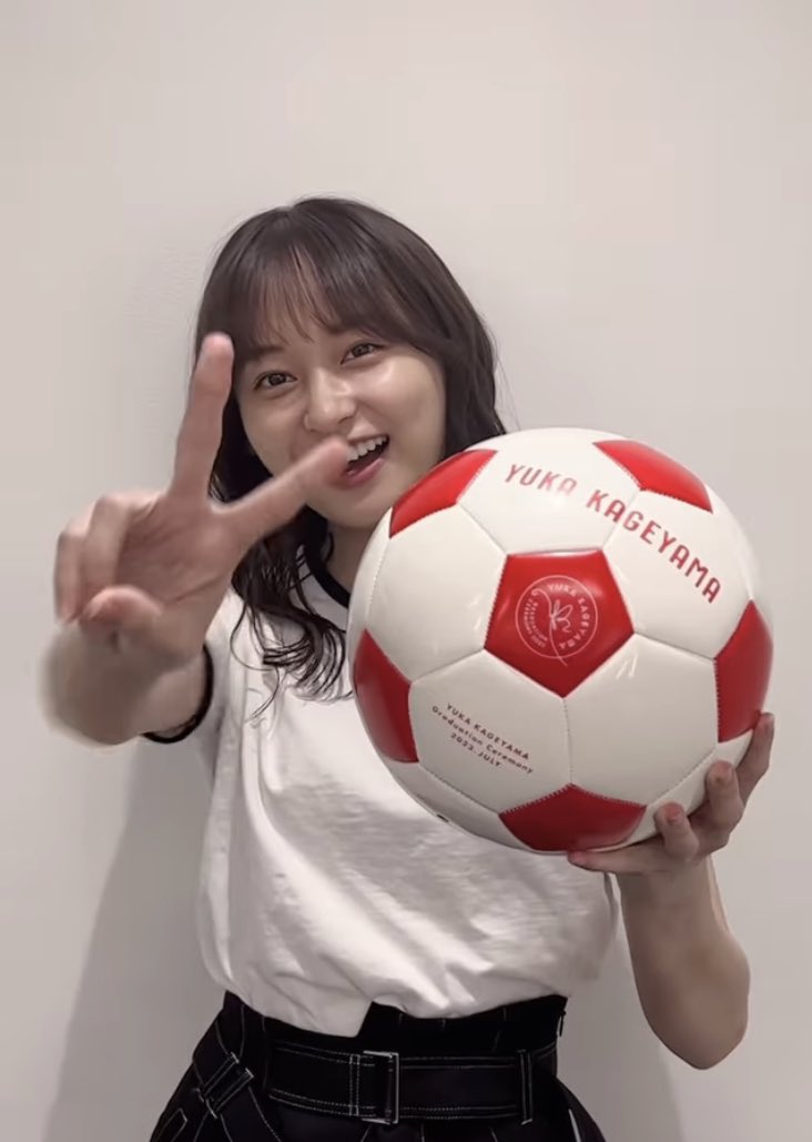 日向坂46 影山優佳卒業セレモニー サッカーボール 5号サイズ グッズモデルな #影山優佳 さん 日向坂46 卒業セレモニー サッカーボール