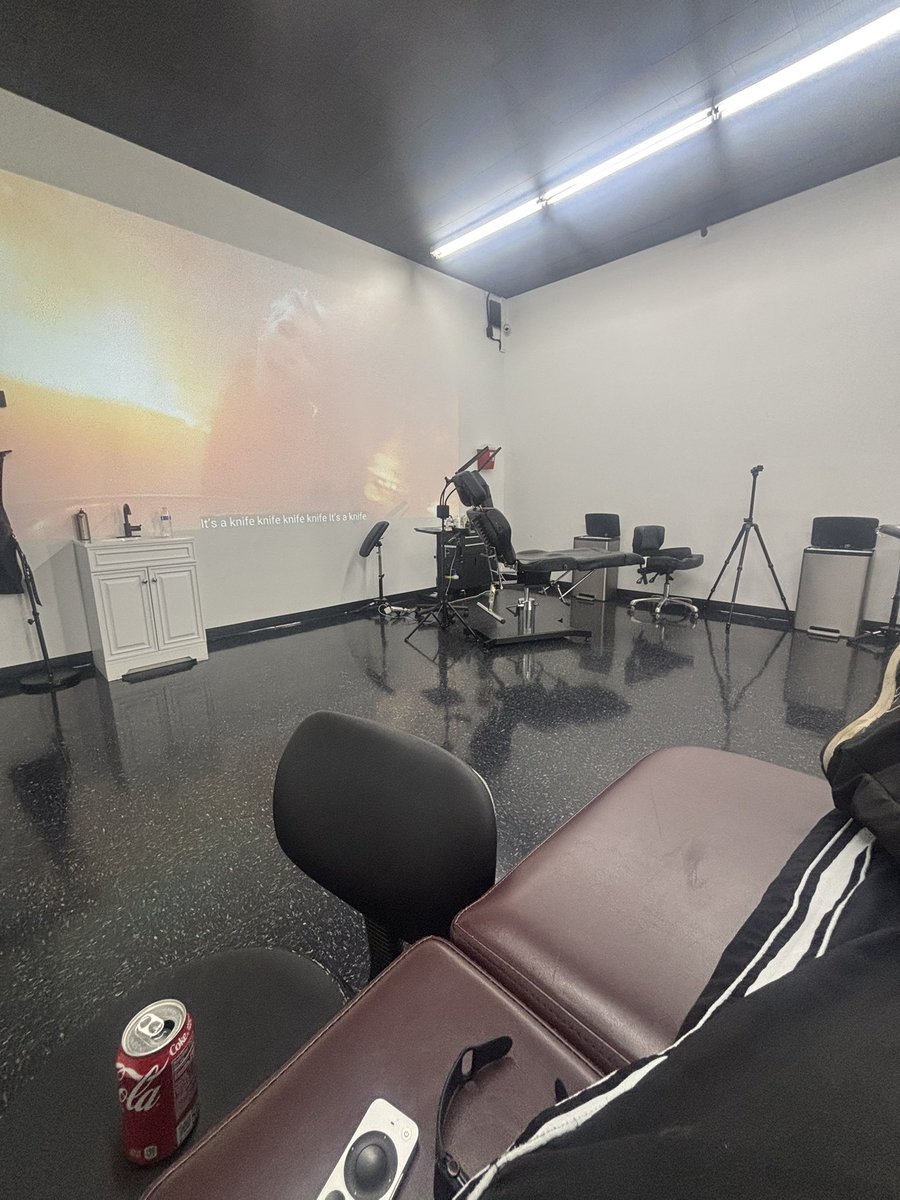 ♰rory♰ 🏎️sevEN- tweet media