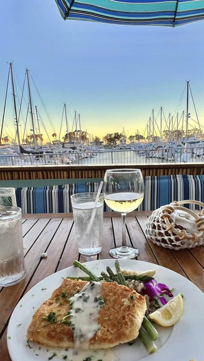 L0uis3B's tweet photo. #Aureolin
Dana Point, California https://t.co/4u31mWR1t0