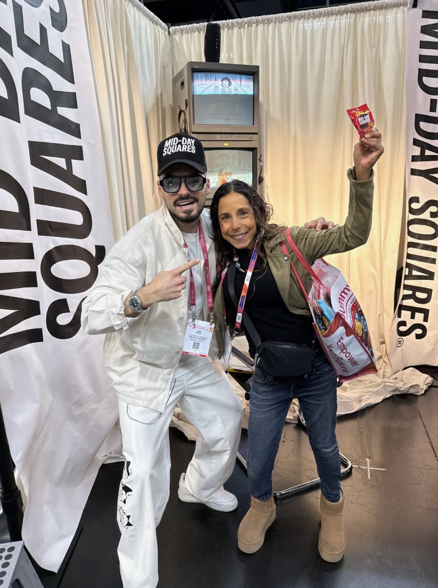 SMACK! MEDIA tweet media