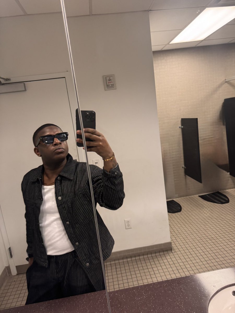 allabout__dc's tweet photo. Hey yall https://t.co/YjLH7ktqq5