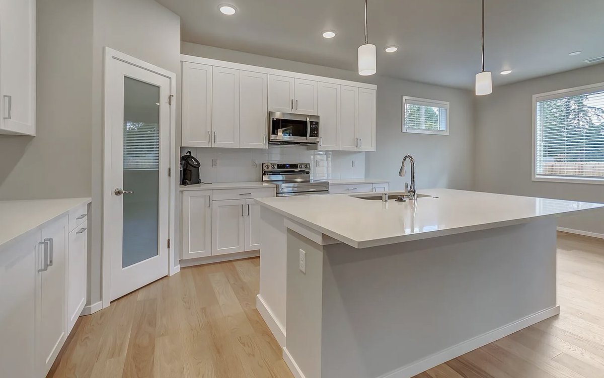 Rush Residential tweet media