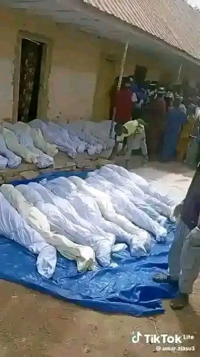 Abdul_crypto01's tweet photo. 1/8 
Tonight I make a difficult but honest decision. I am turning this personal account into a platform to speak about the pain, insecurity, and suffering many Nigerians especially in Northern communities face every single day. Silence is no longer an option. 🇳🇬 👇👇👇👇👇 https://t.co/e9FARvfw67