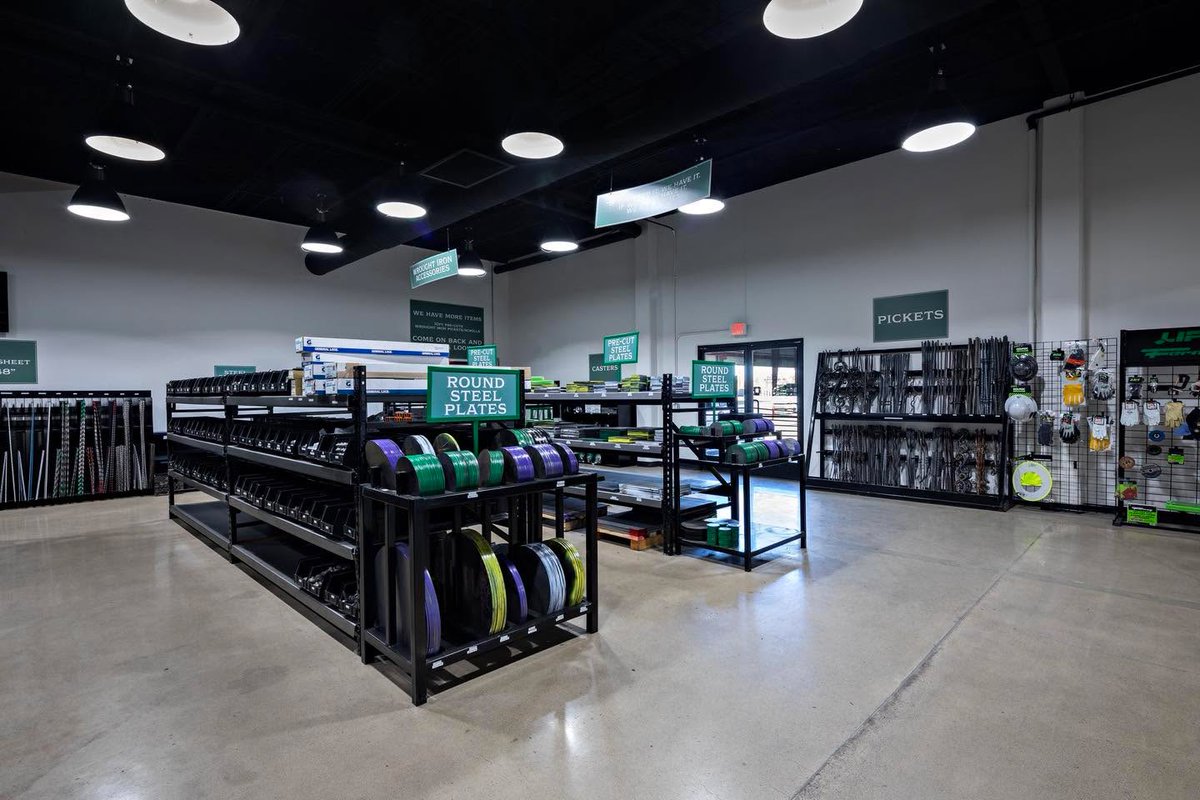 ArizonaIron's tweet photo. If you haven’t been in  to see us for a while, our showroom got a little facelift. 🤗💫 We think you are going to like it 😉. Open until 4pm today. Stop in and see us!

#welder #industrialsteelsupply #metal #AzIronSupply #cncmachine #AZIron #weldernation #iron #metalsupply https://t.co/AS8fg6bv1O