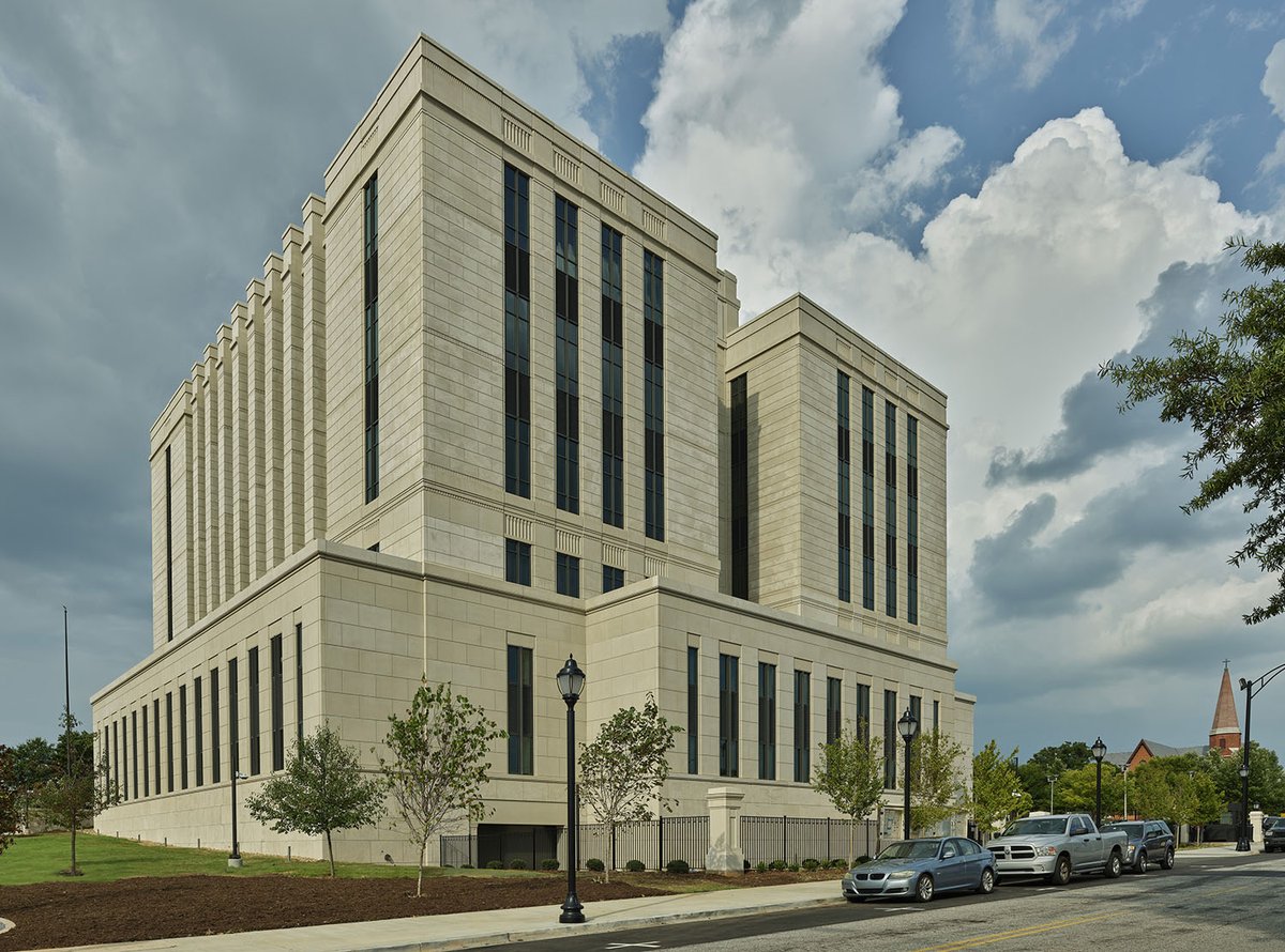 GCPCI's tweet photo. Precast is revolutionizing institutional projects by delivering efficiency, durability, and multi-hazard resilience. Whether it’s for schools, healthcare, or the military, precast meets the demands of high-performance buildings easily. Discover why→ https://t.co/tWe28ItNqt https://t.co/UtEmnXK1Ff