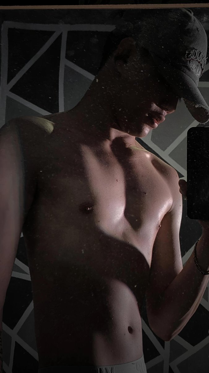 เจ้าคุณ. tweet media