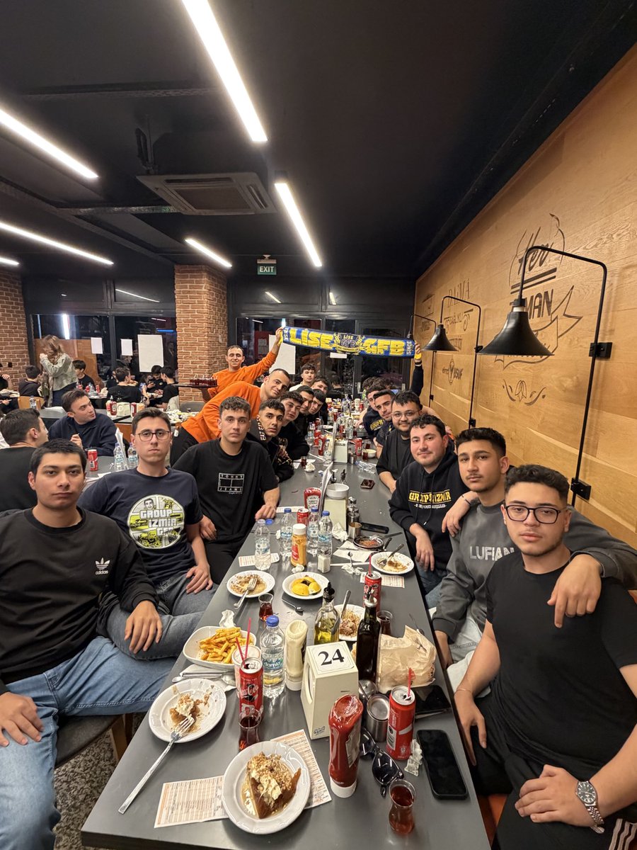 Group İzmir Lise GFB tweet media