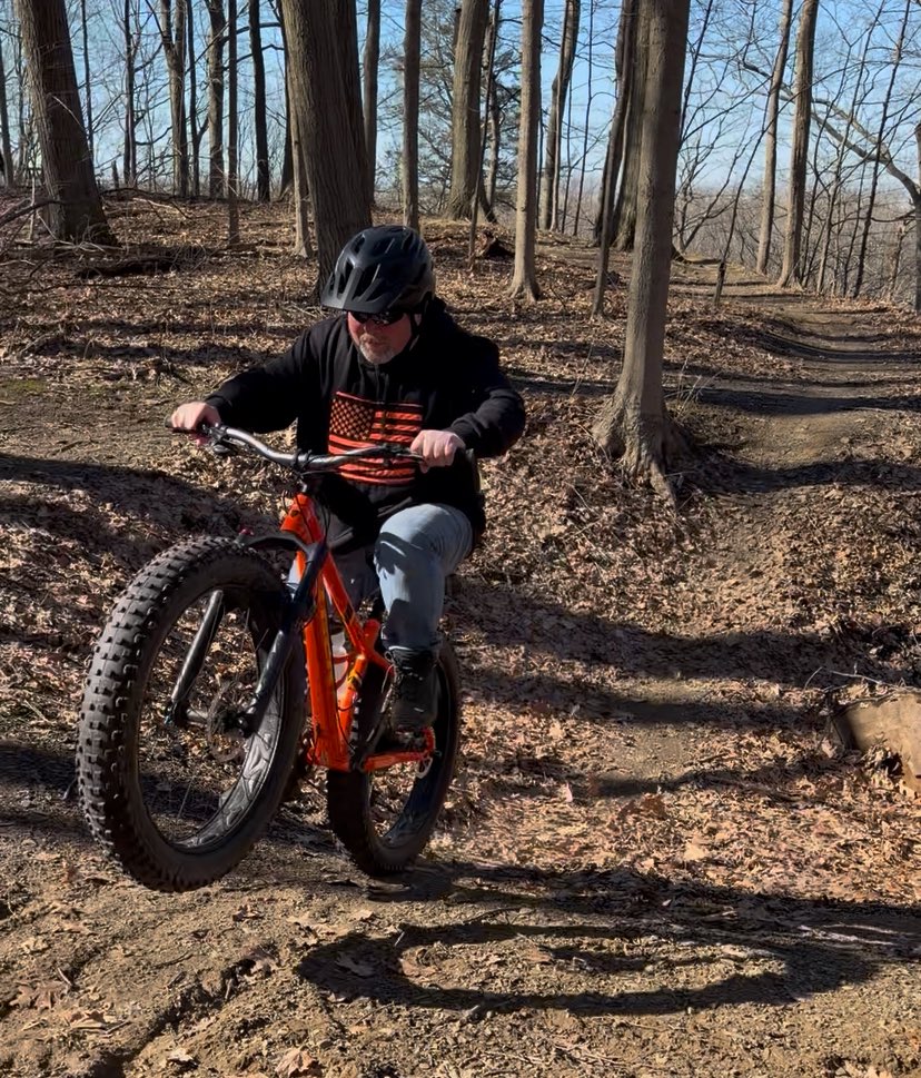 BadDogsPa's tweet photo. Fat Bike trail ride.. https://t.co/T6kwT4ot6Y