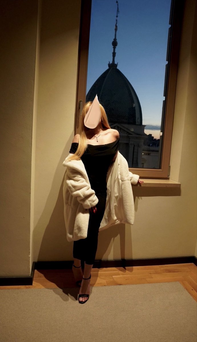 I can't decide on just one photo 💋