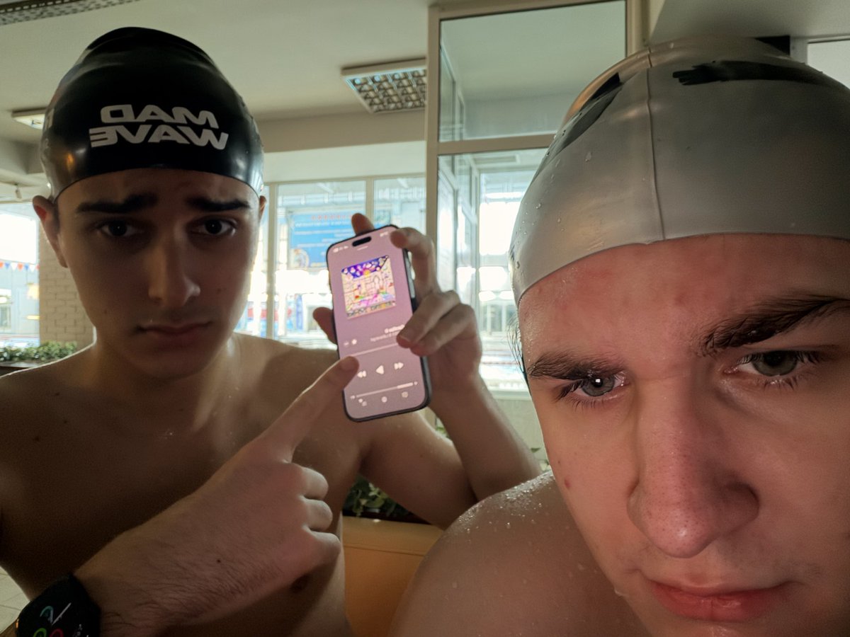 yo startin to remember swimmin like in past  

road to losin da belly - day 10

☇ did around 3 km with sprint

even tho i barely slept today
day still turned out straight up wonderful
 perfect weather, swimmin felt amazing

overall def crashin on time tonight

seal strong yall