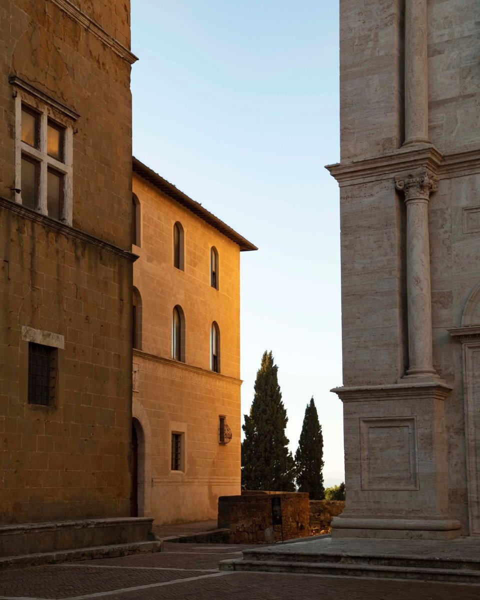 HIP Hotels tweet media