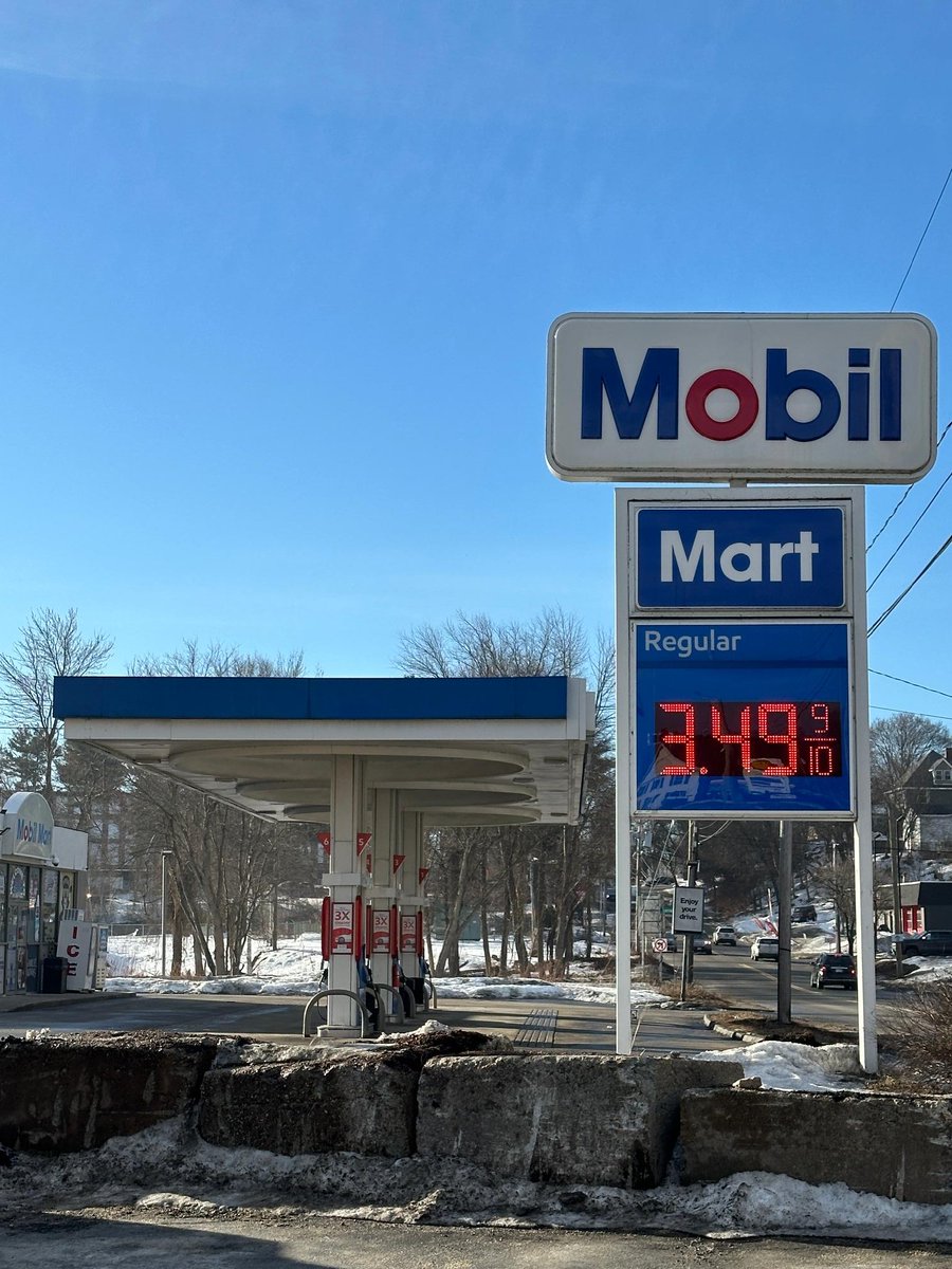 Chris Pappas tweet media