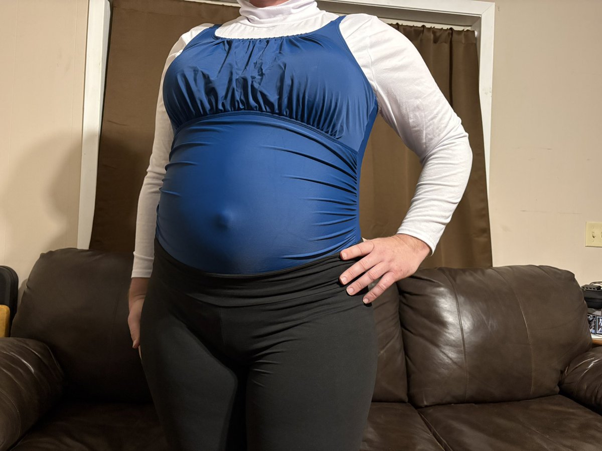 SecretSurrogate's tweet photo. Don’t think this is how you should wear a swimsuit…but I liked the colors and how snug it looked ^^ 

Bit on the smaller side in terms of curves, but hopefully people enjoy it all the same. Every bump has to start somewhere XP 

#mpreg https://t.co/u9A3kSsQ5B
