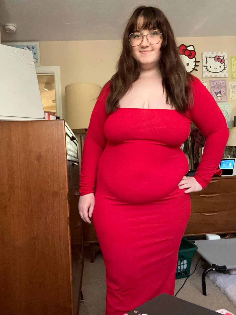 secretfaeval's tweet photo. Chubby or fat, which word fits me best? https://t.co/ci4l4OrN0H